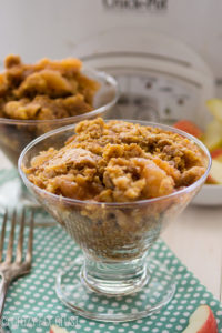 crockpot-apple-dump-cake