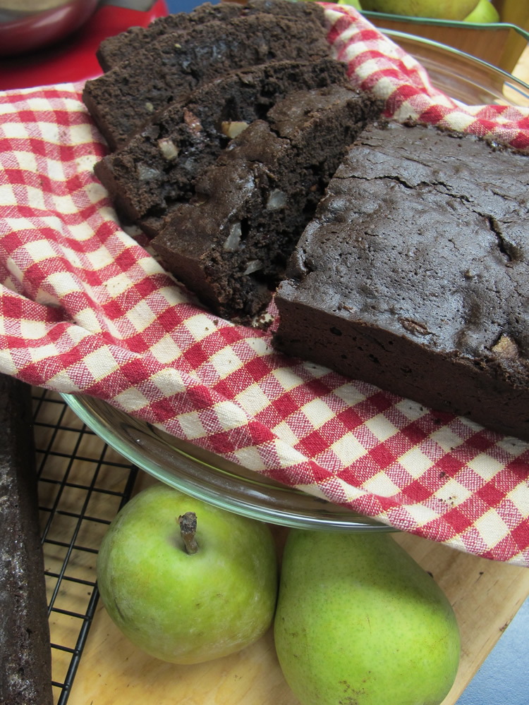 chocolate-pear-bread