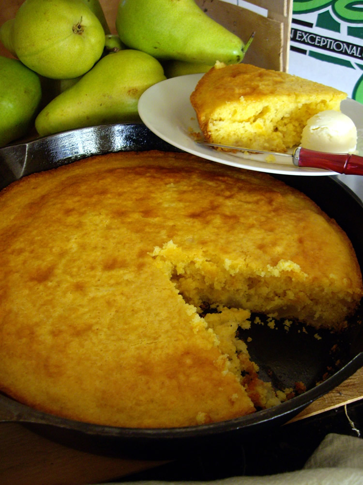 sage-easy-pear-and-cheddar-cornbread