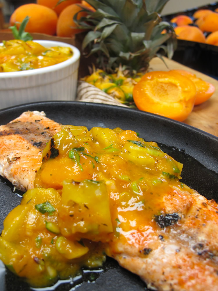 Grilled Salmon w/ Apricot & Pineapple Relish